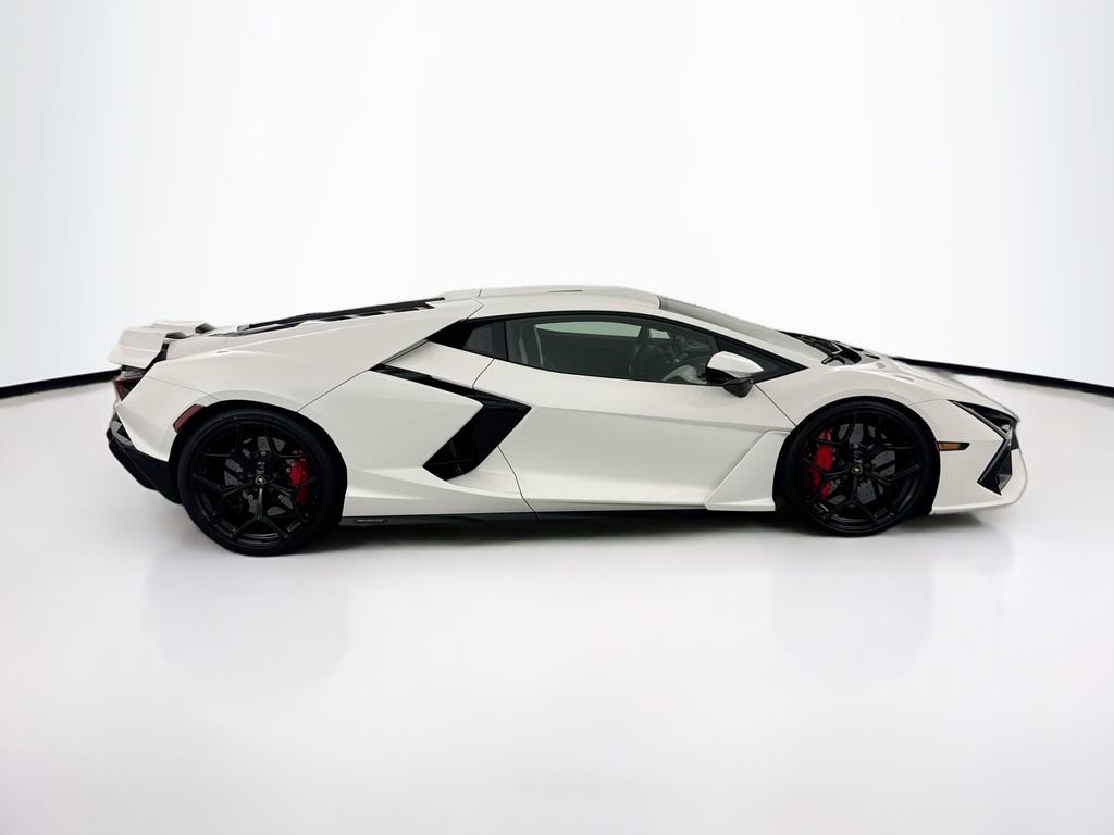 Used 2024 Lamborghini Revuelto AWD/4WD image 4