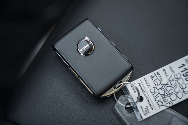 New 2026 Volvo XC40 B5 Plus w/ Protection Package Premier image 45