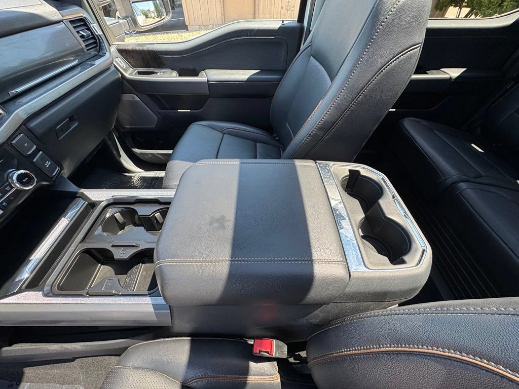 Used 2025 Ford F250 Lariat w/ Lariat Ultimate Package AWD/4WD image 25