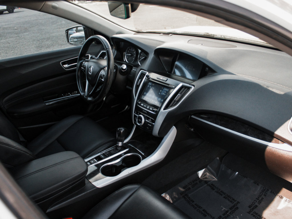 Used 2020 Acura TLX FWD image 28