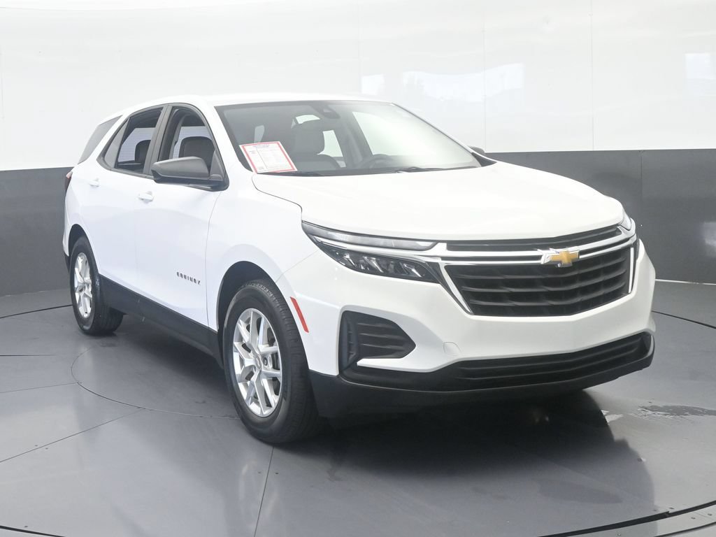 Used 2023 Chevrolet Equinox LS FWD image 9