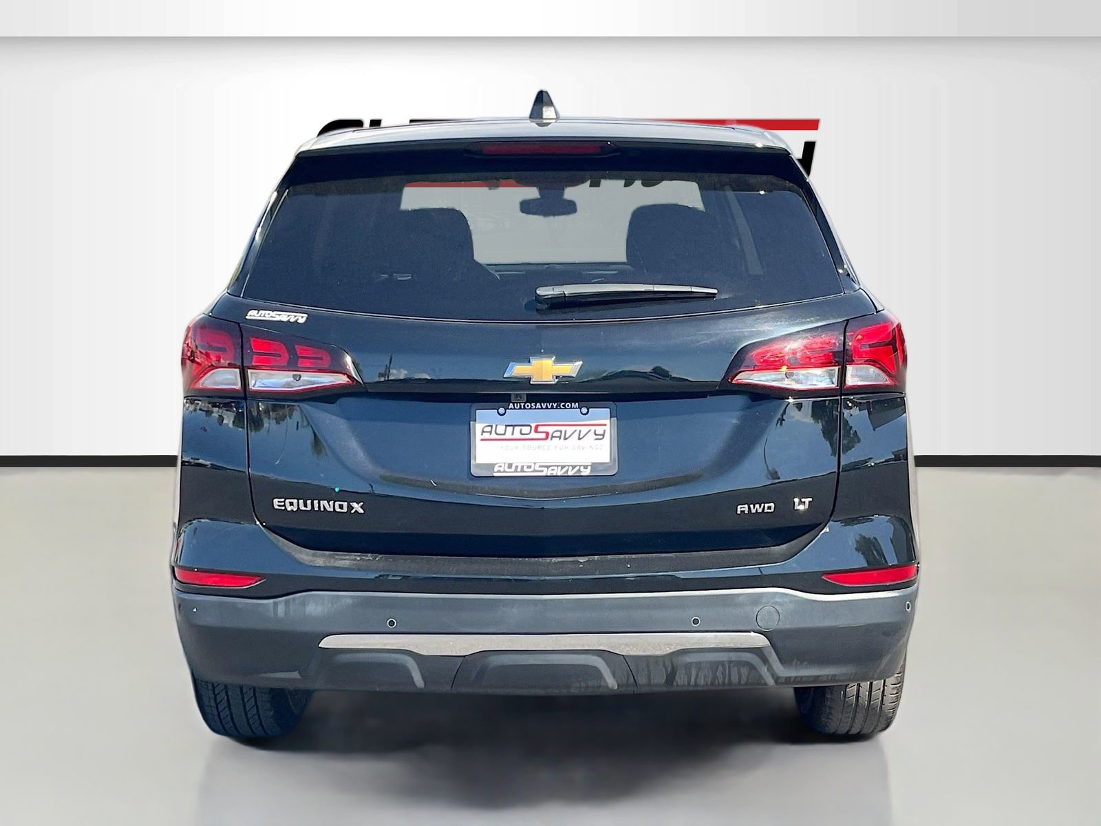 Used 2024 Chevrolet Equinox LT w/ LPO, Floor Liner Package image 6