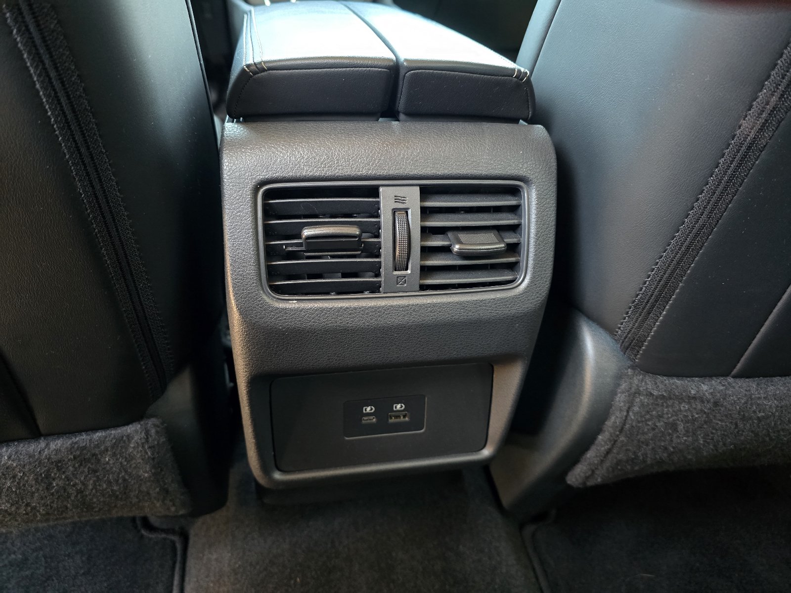 Certified 2022 Nissan Rogue SV w/ SV Premium Package FWD image 25