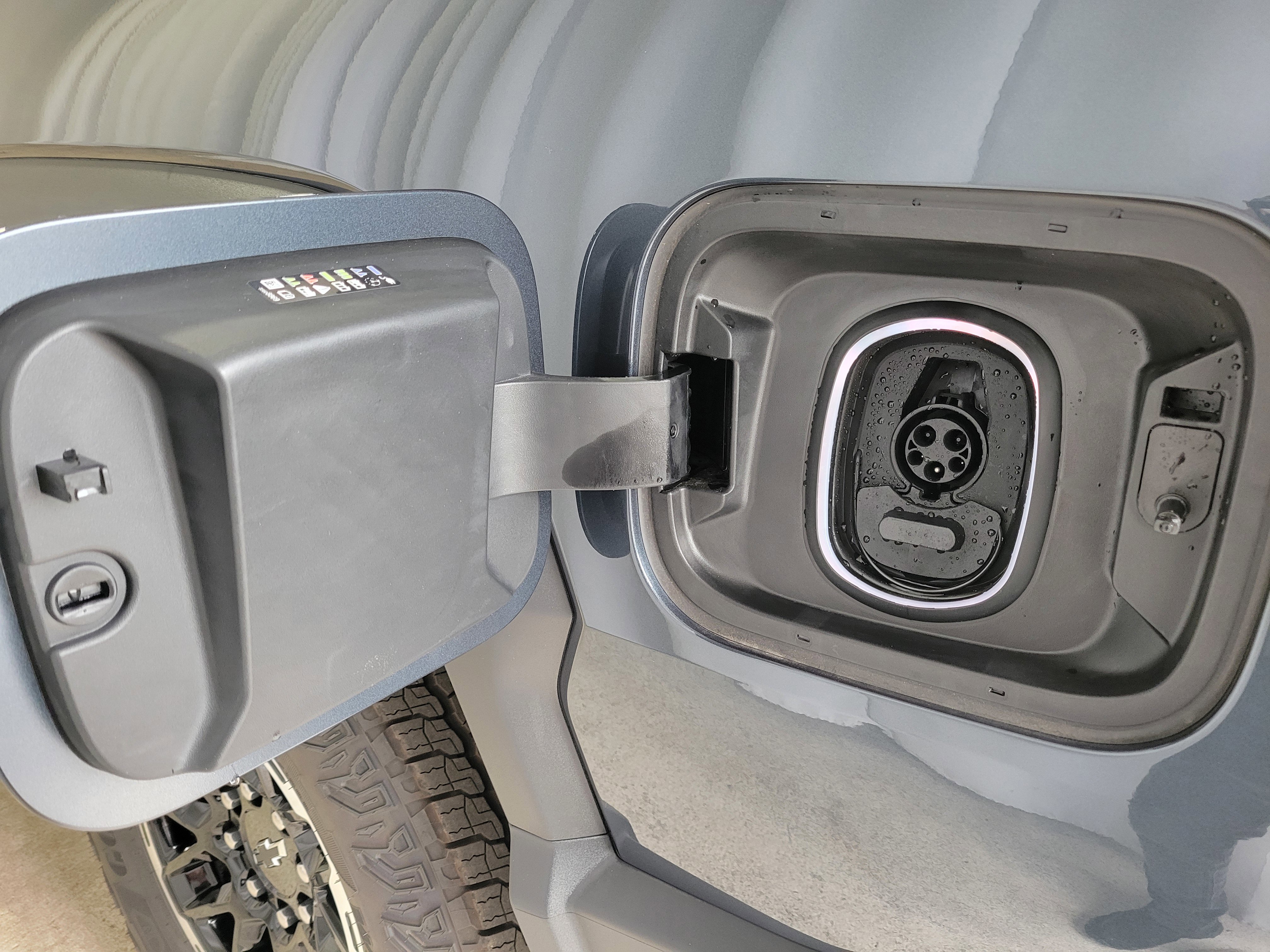 New 2026 Chevrolet Silverado EV Trail Boss image 15
