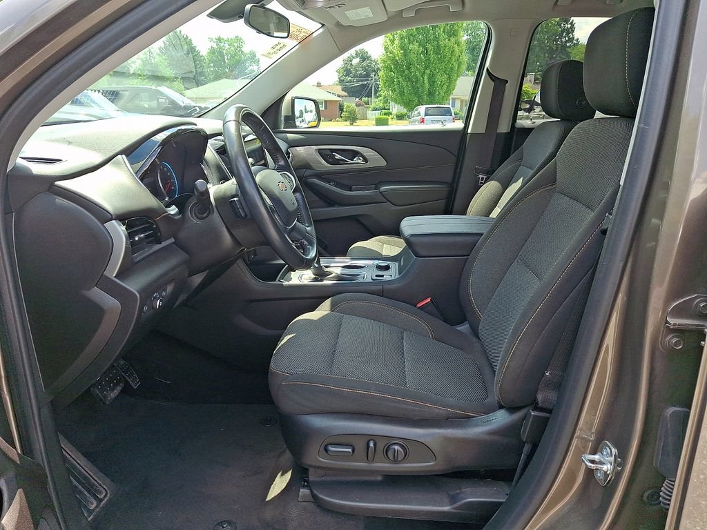 Used 2020 Chevrolet Traverse LT AWD/4WD image 15