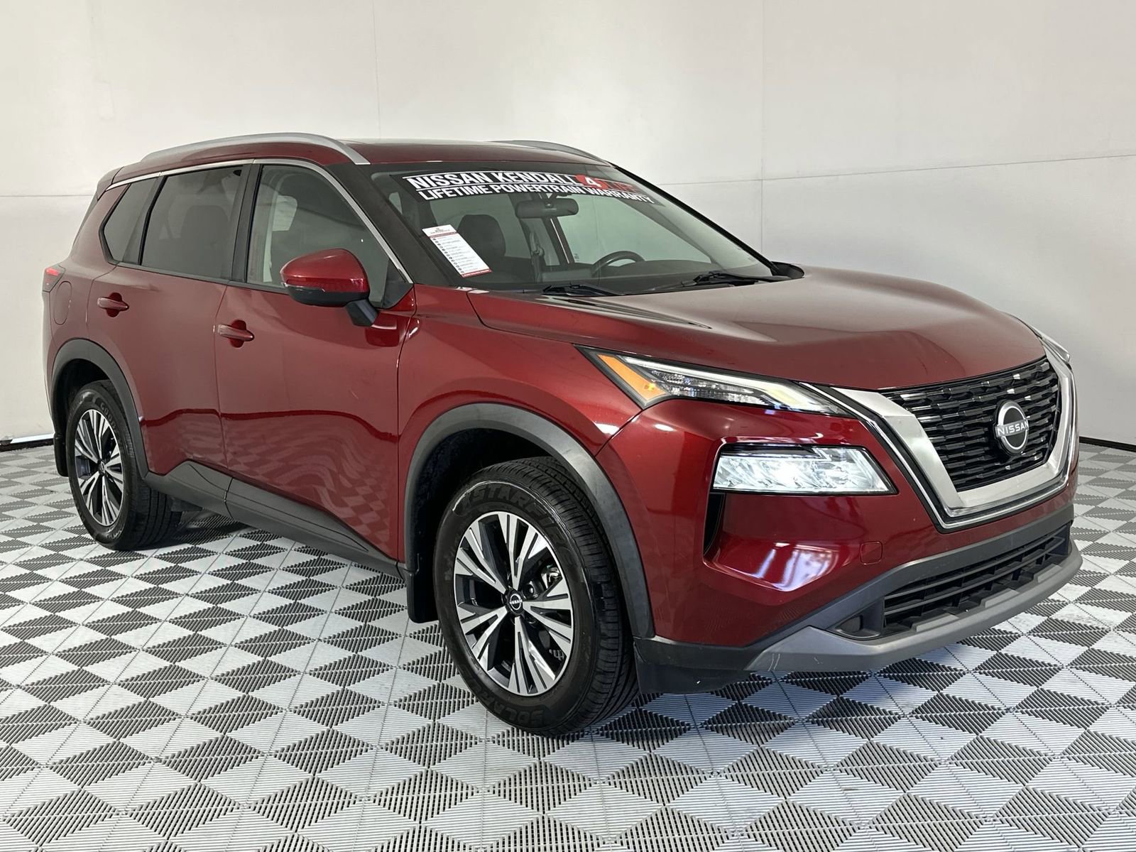 Certified 2022 Nissan Rogue SV w/ SV Premium Package FWD image 2