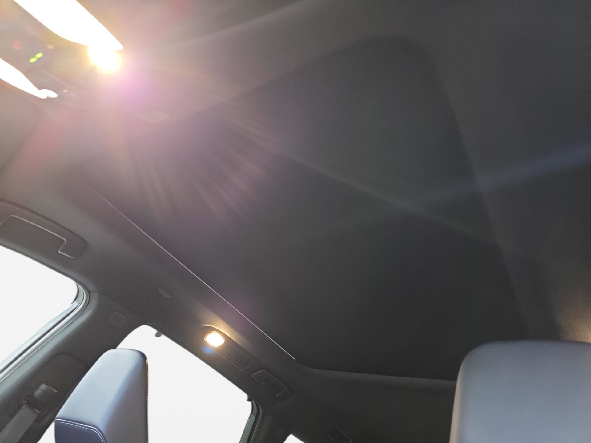 New 2026 INFINITI QX60 Sport w/ Dark Cargo Package image 29