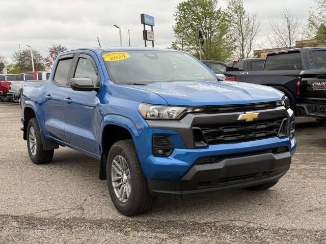 Certified 2024 Chevrolet Colorado LT w/ LT Convenience Package II AWD/4WD image 4