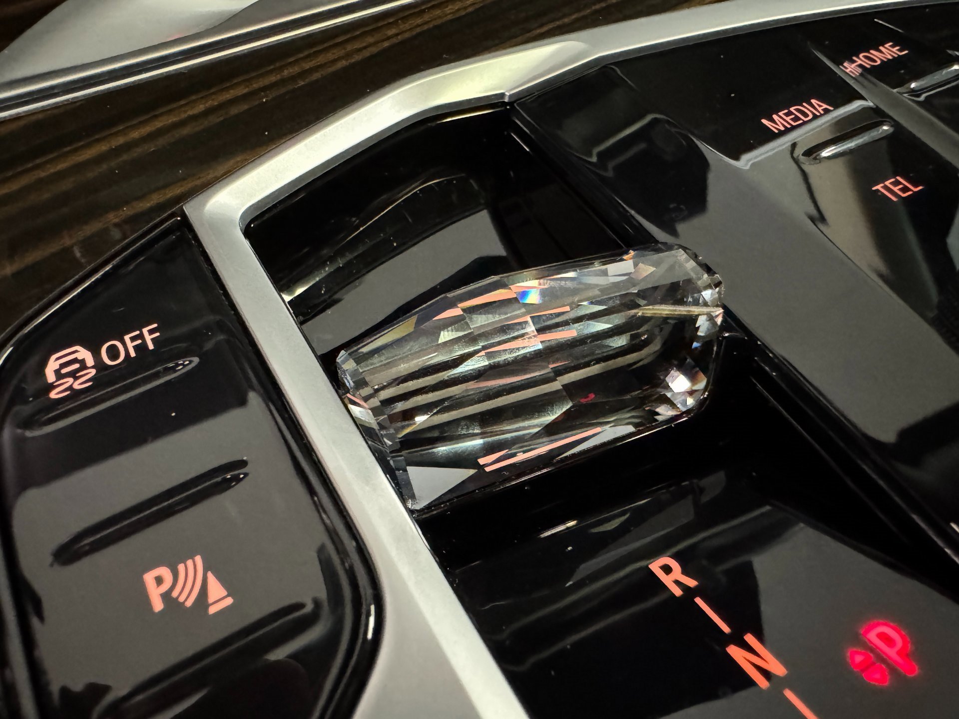 Used 2025 BMW X7 xDrive40i w/ Premium Package image 31