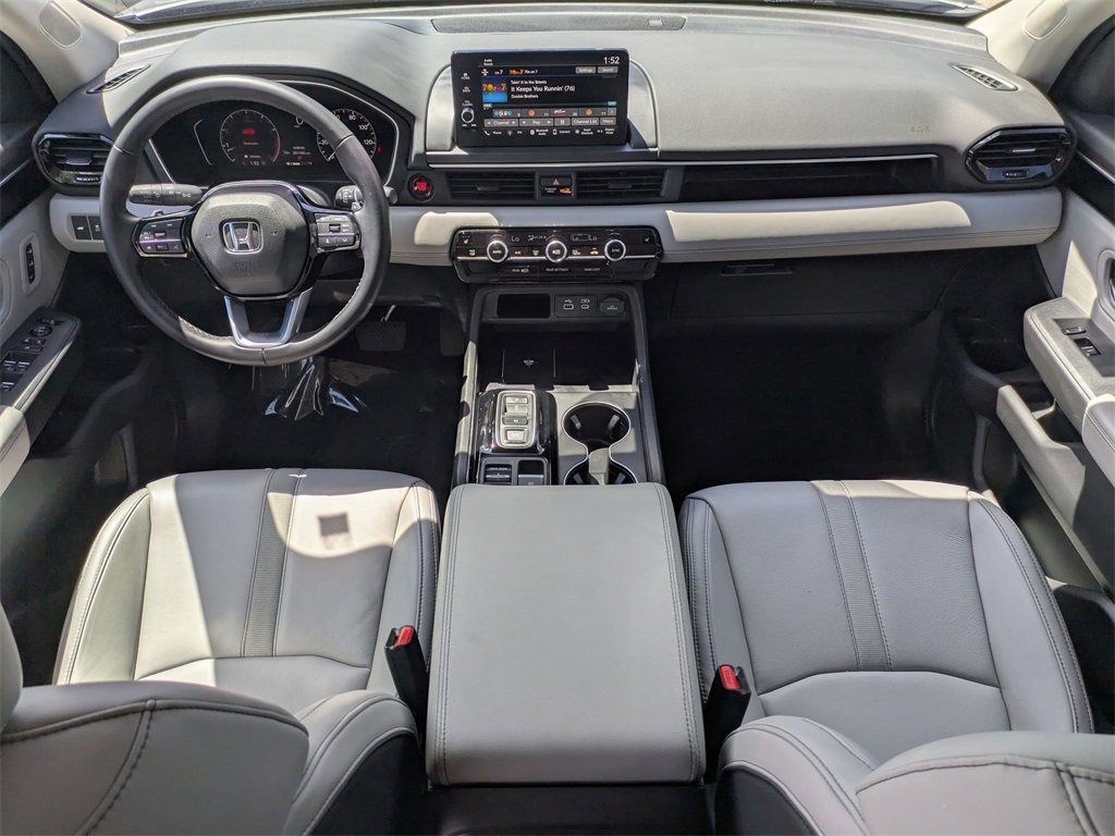 Used 2025 Honda Pilot EX-L image 21