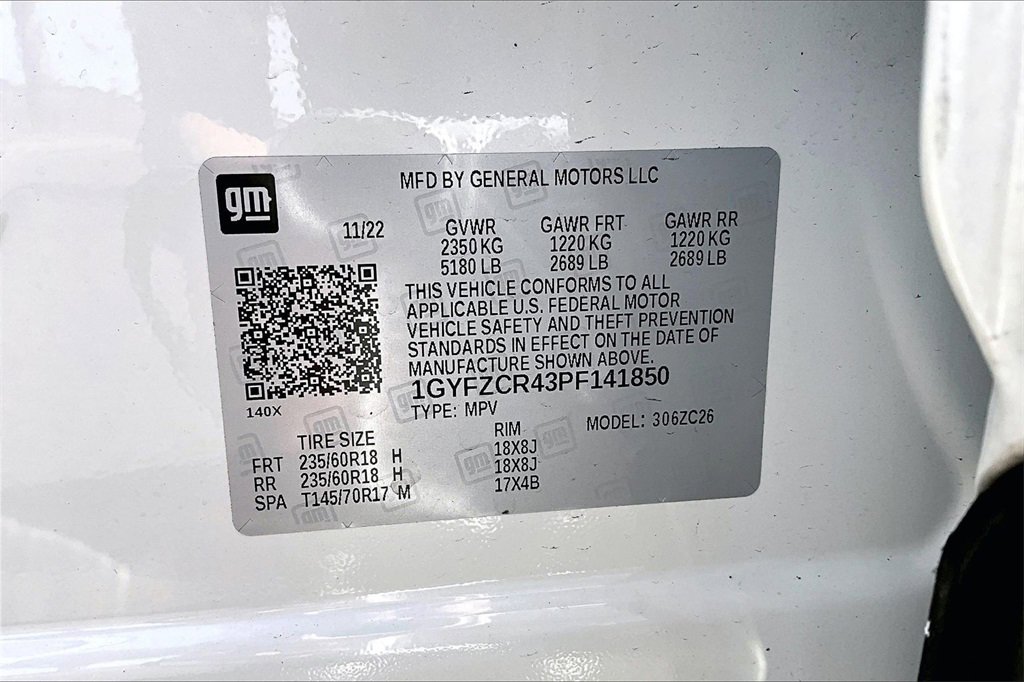 Used 2023 Cadillac XT4 Premium Luxury w/ Cold Weather Package image 35