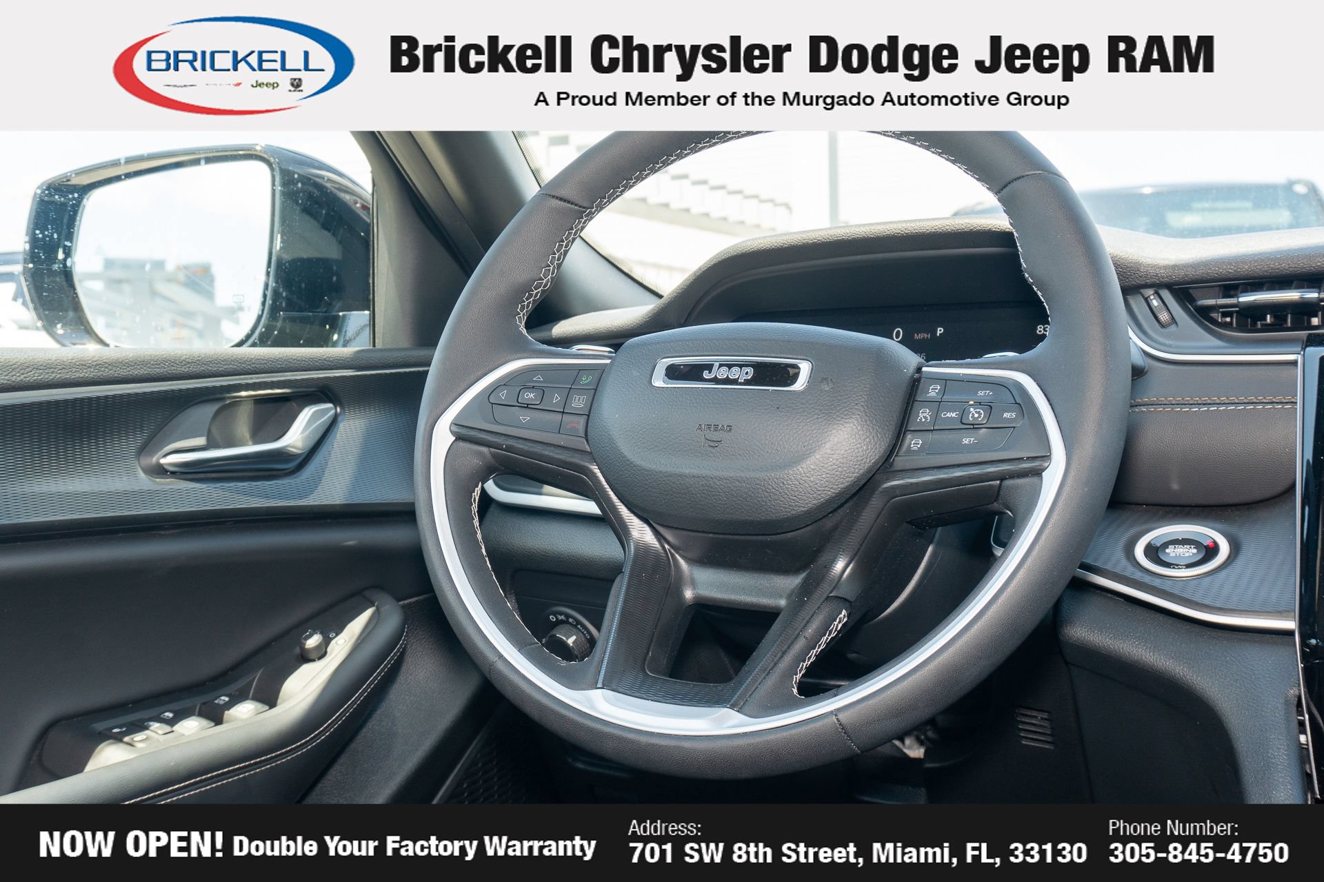 Used 2025 Jeep Grand Cherokee L Altitude AWD/4WD image 23