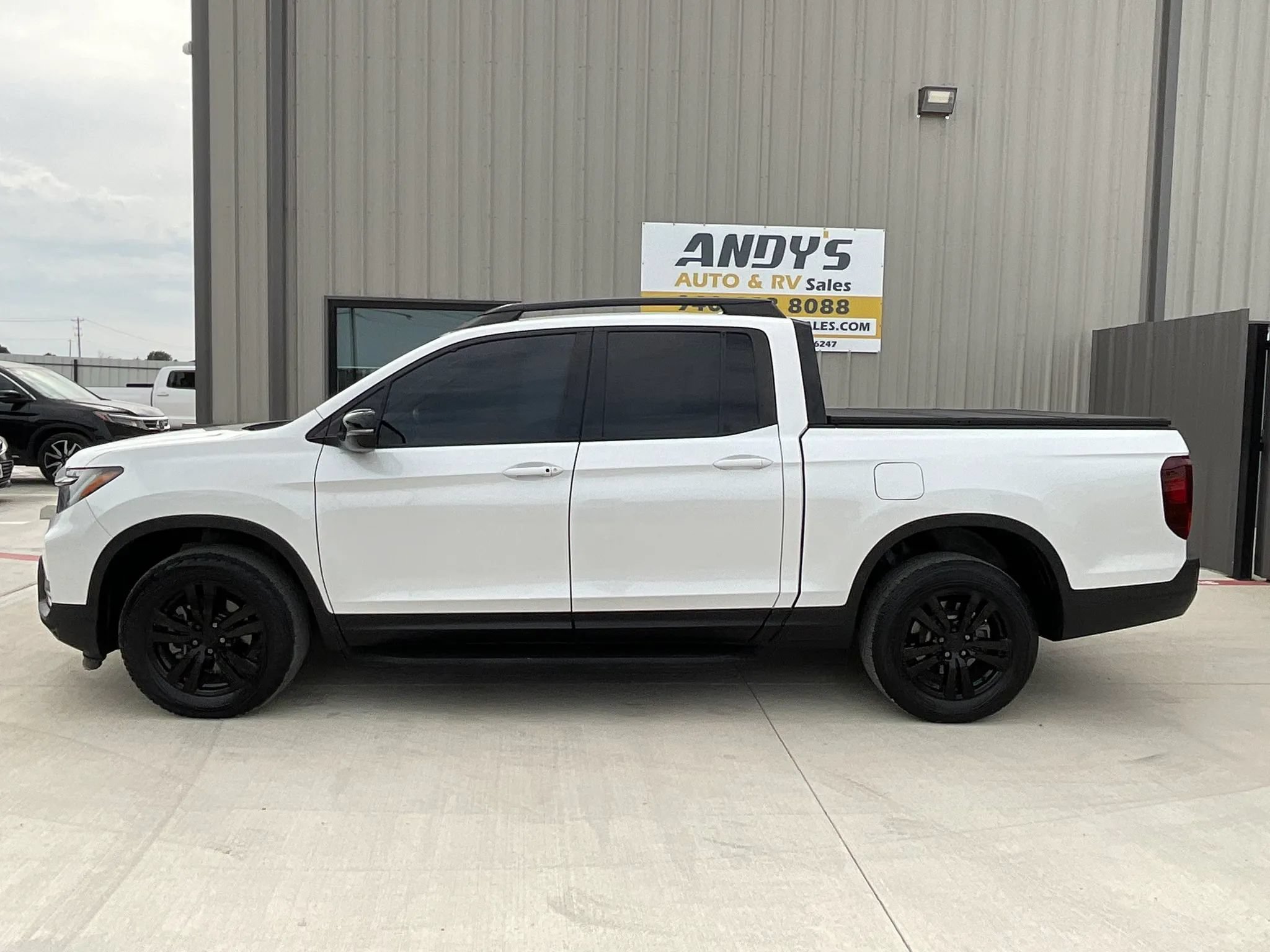 Used 2021 Honda Ridgeline Black Edition image 5