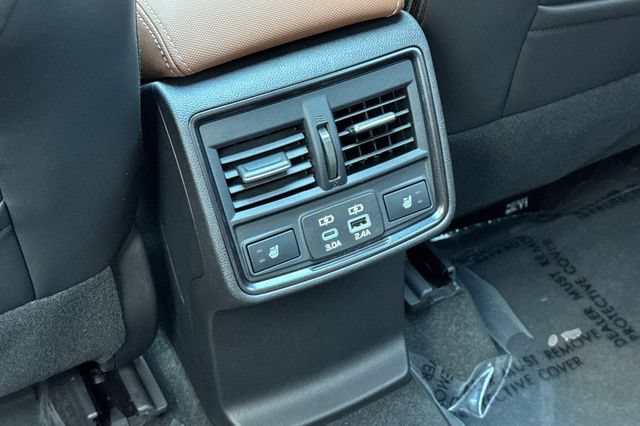 Used 2026 Subaru Forester Touring AWD/4WD image 14
