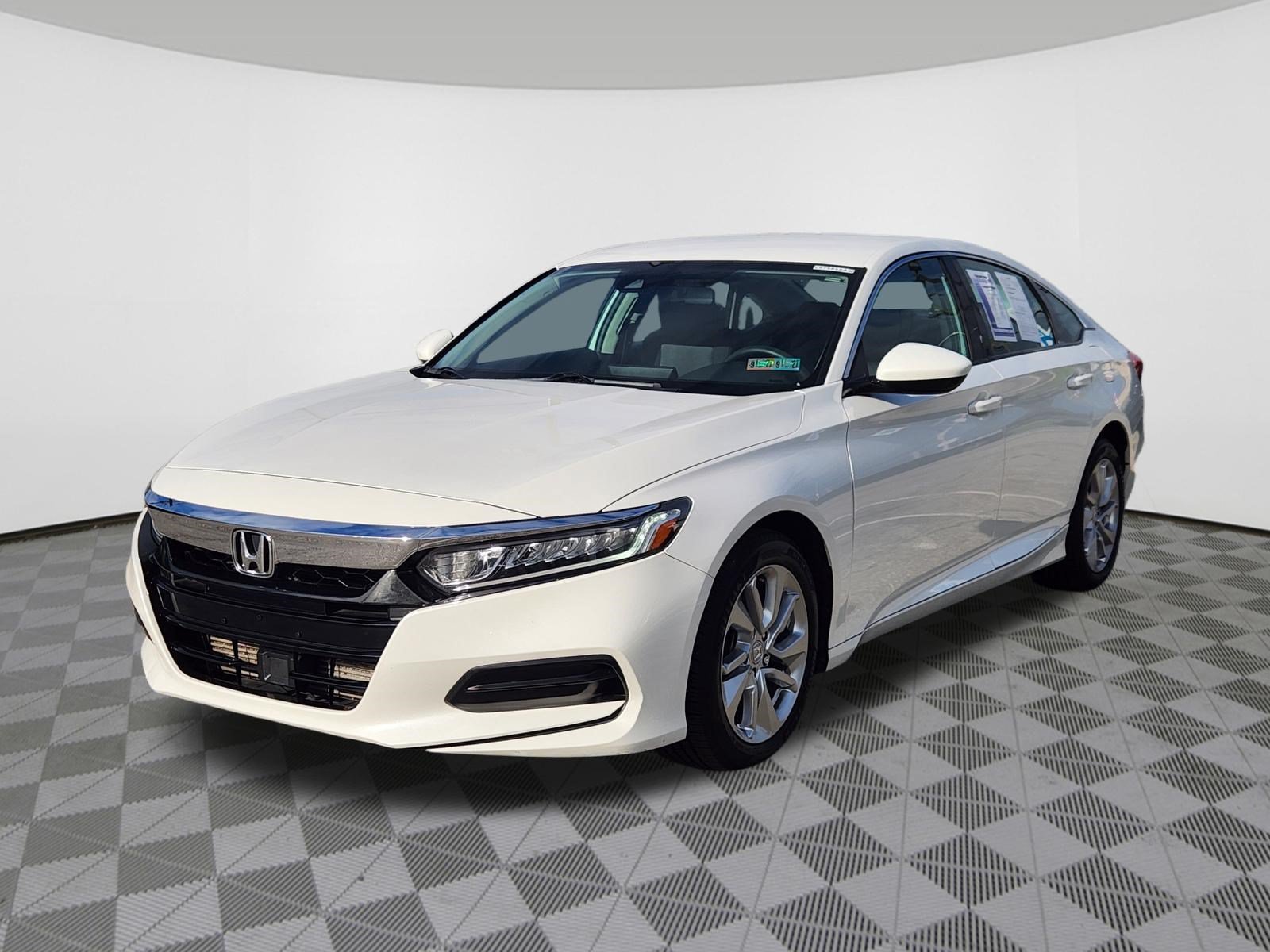 Used 2019 Honda Accord LX image 2