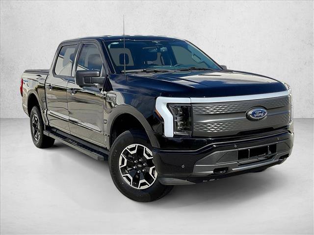 Used 2023 Ford F150 Lightning XLT AWD/4WD image 10