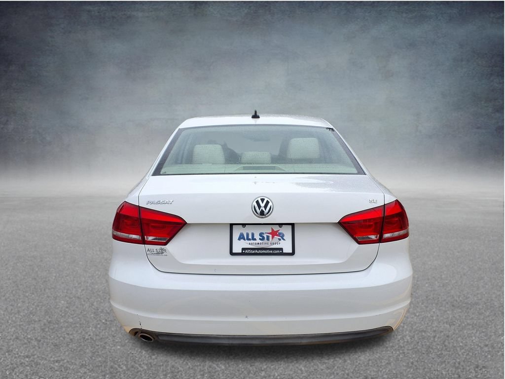 Used 2013 Volkswagen Passat 2.5 SE FWD image 9