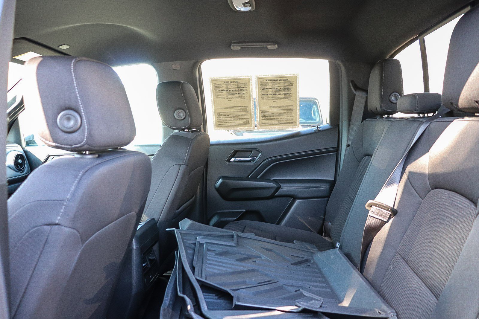 Used 2023 Chevrolet Colorado LT w/ LT Convenience Package II image 14