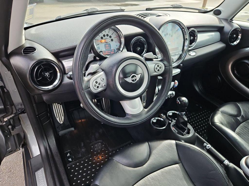 Used 2008 MINI Cooper Clubman S image 13