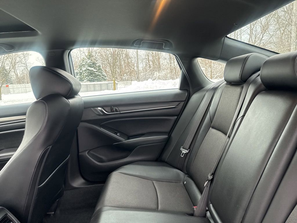 Certified 2022 Honda Accord Sport image 19