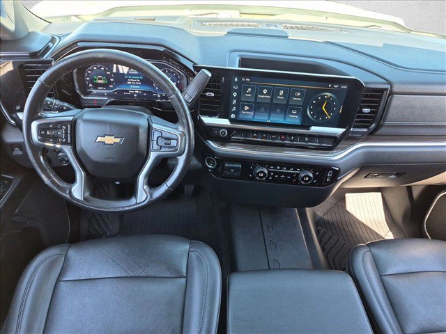 Used 2022 Chevrolet Silverado 1500 LT AWD/4WD image 25