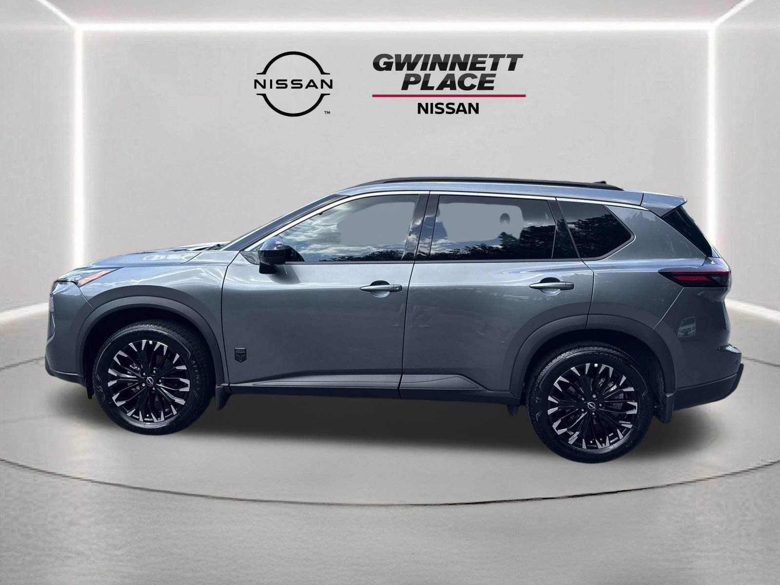 Used 2026 Nissan Rogue Dark Armor FWD image 19