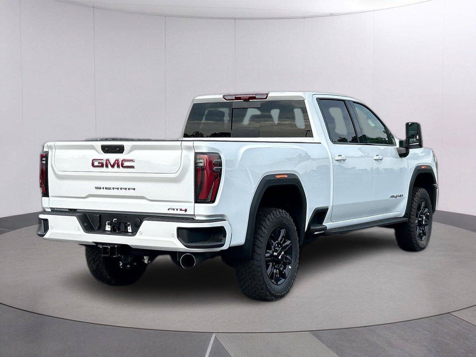 New 2026 GMC Sierra 2500 AT4 w/ AT4 Premium Plus Package AWD/4WD image 5