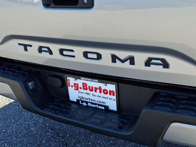 Used 2023 Toyota Tacoma SR w/ SR Convenience Package RWD image 30