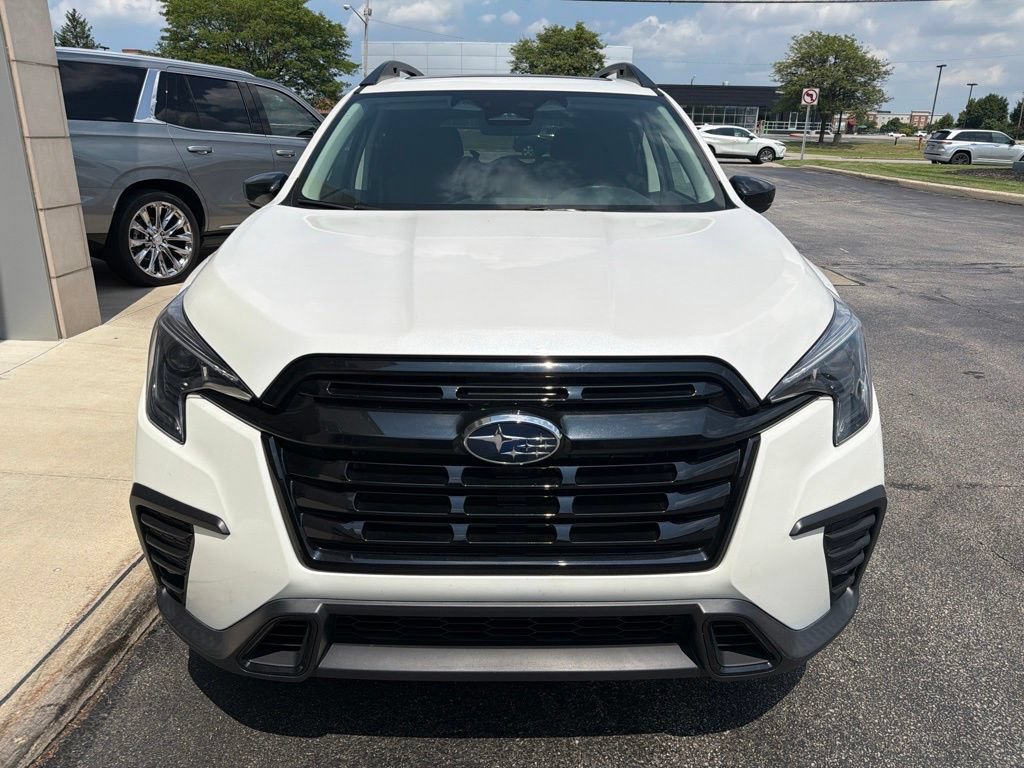 Used 2024 Subaru Ascent Onyx Edition AWD/4WD image 2