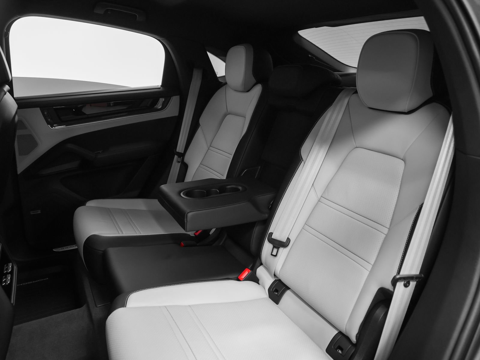 Certified 2026 Porsche Cayenne S AWD/4WD image 51