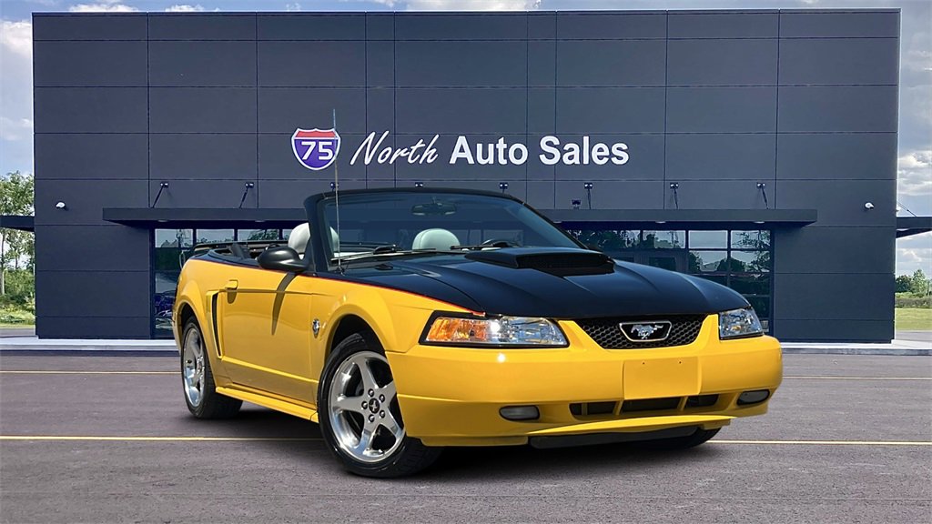 Used 2004 Ford Mustang GT image 1