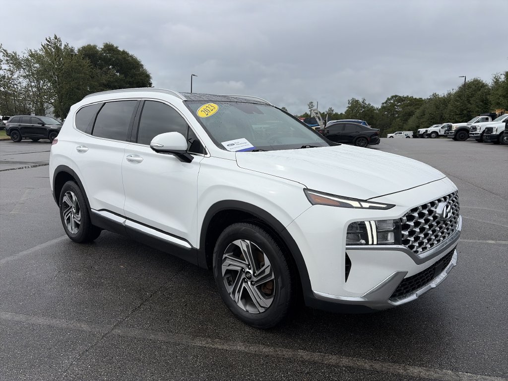 Used 2023 Hyundai Santa Fe SEL w/ Premium Package FWD image 9