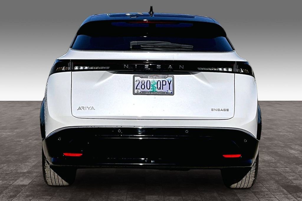 Used 2023 Nissan Ariya FWD image 6