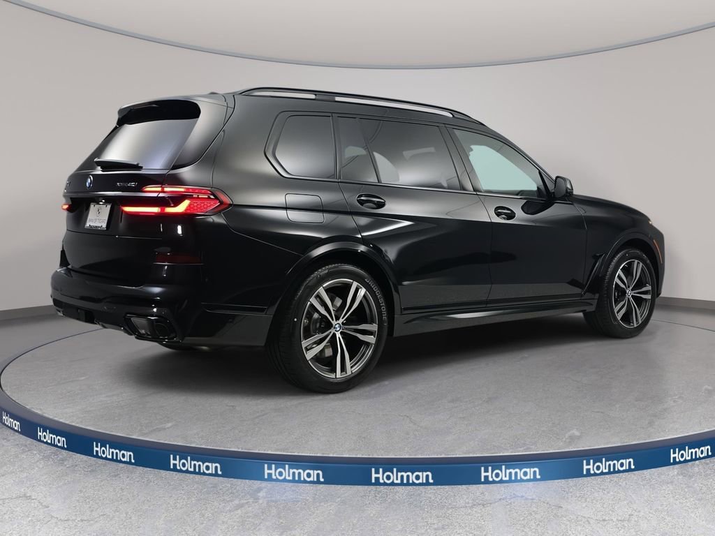 New 2026 BMW X7 xDrive40i w/ M Sport Package image 5