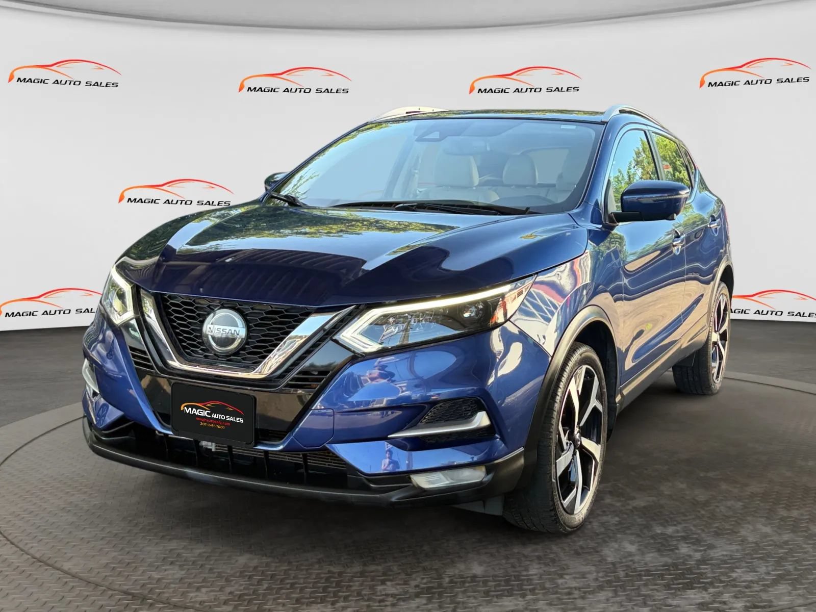 Used 2020 Nissan Rogue Sport SL w/ Premium Package
