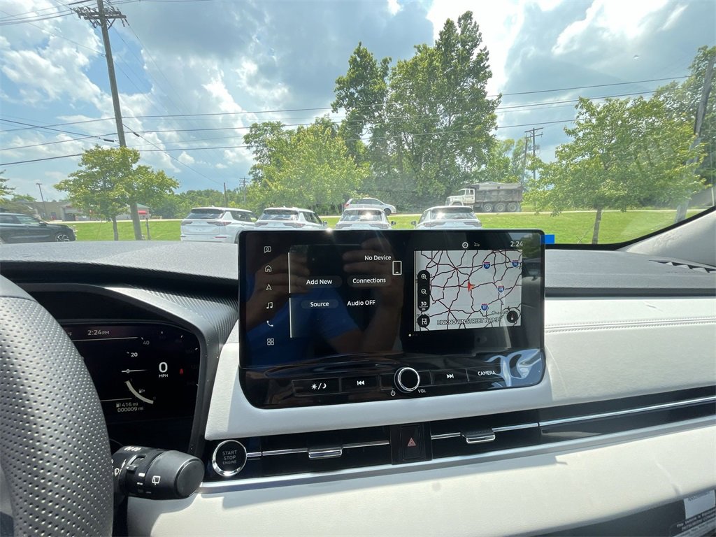 New 2025 Mitsubishi Outlander SE image 16