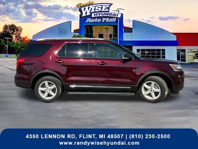 Used 2019 Ford Explorer XLT w/ Equipment Group 202A FWD image 7