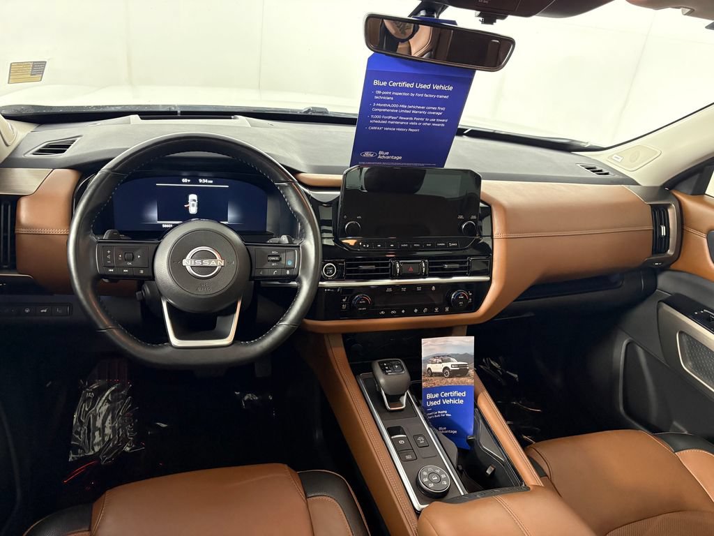 Used 2023 Nissan Pathfinder Platinum AWD/4WD image 27