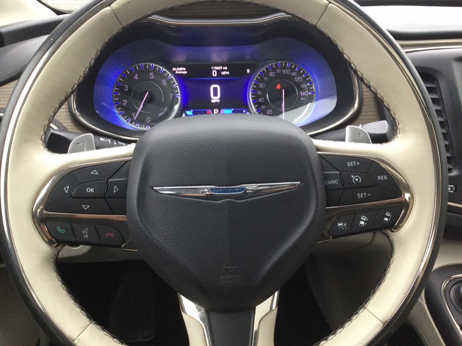 Used 2015 Chrysler 200 C w/ Navigation & Sound Group I image 20