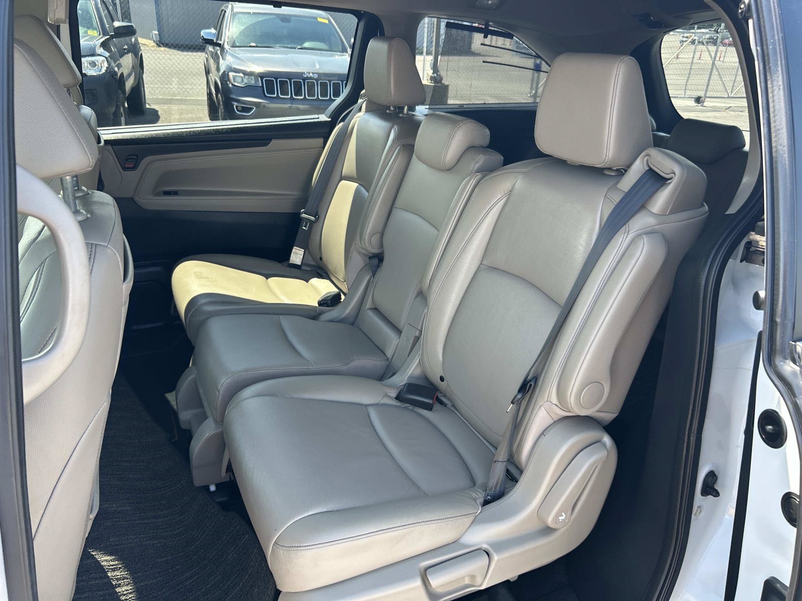 Used 2023 Honda Odyssey Touring image 25