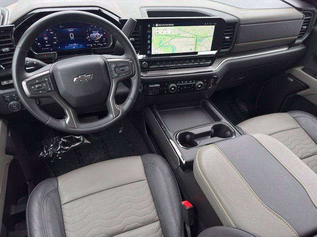 Used 2026 Chevrolet Silverado 2500 ZR2 AWD/4WD image 11