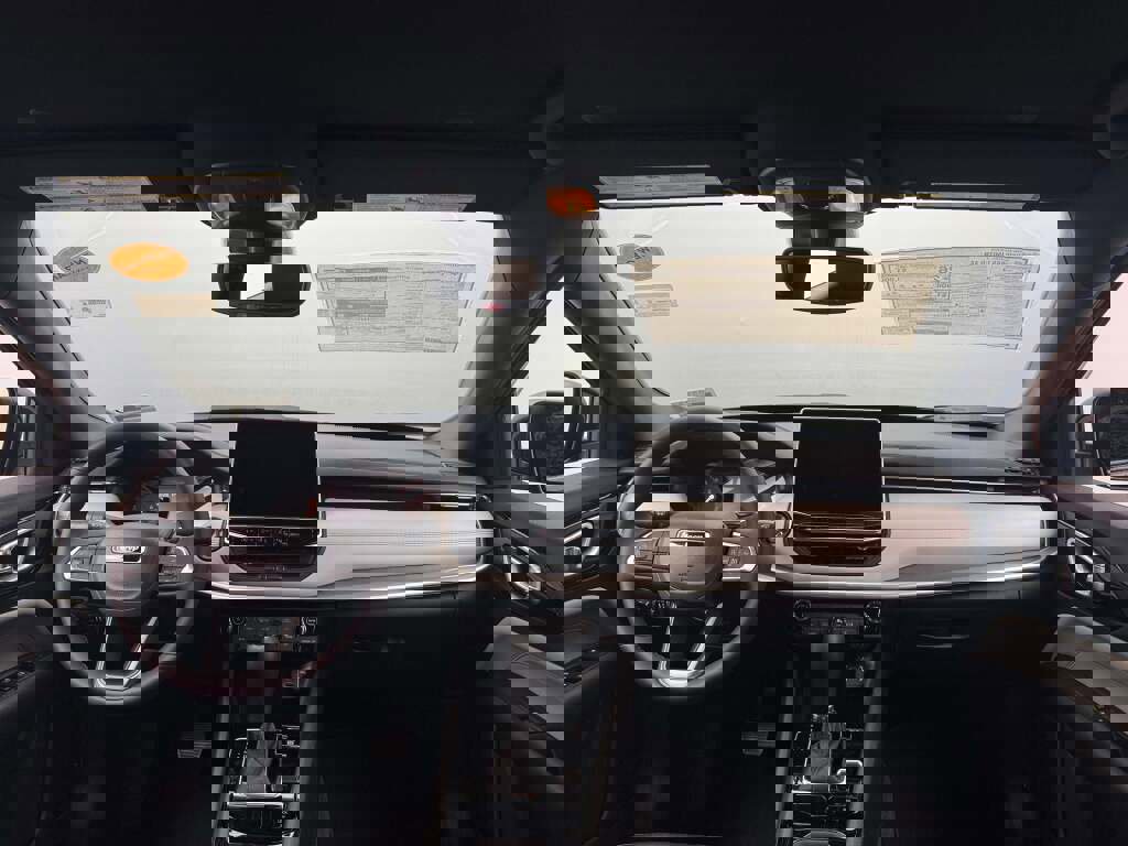 New 2026 Jeep Compass Limited image 21