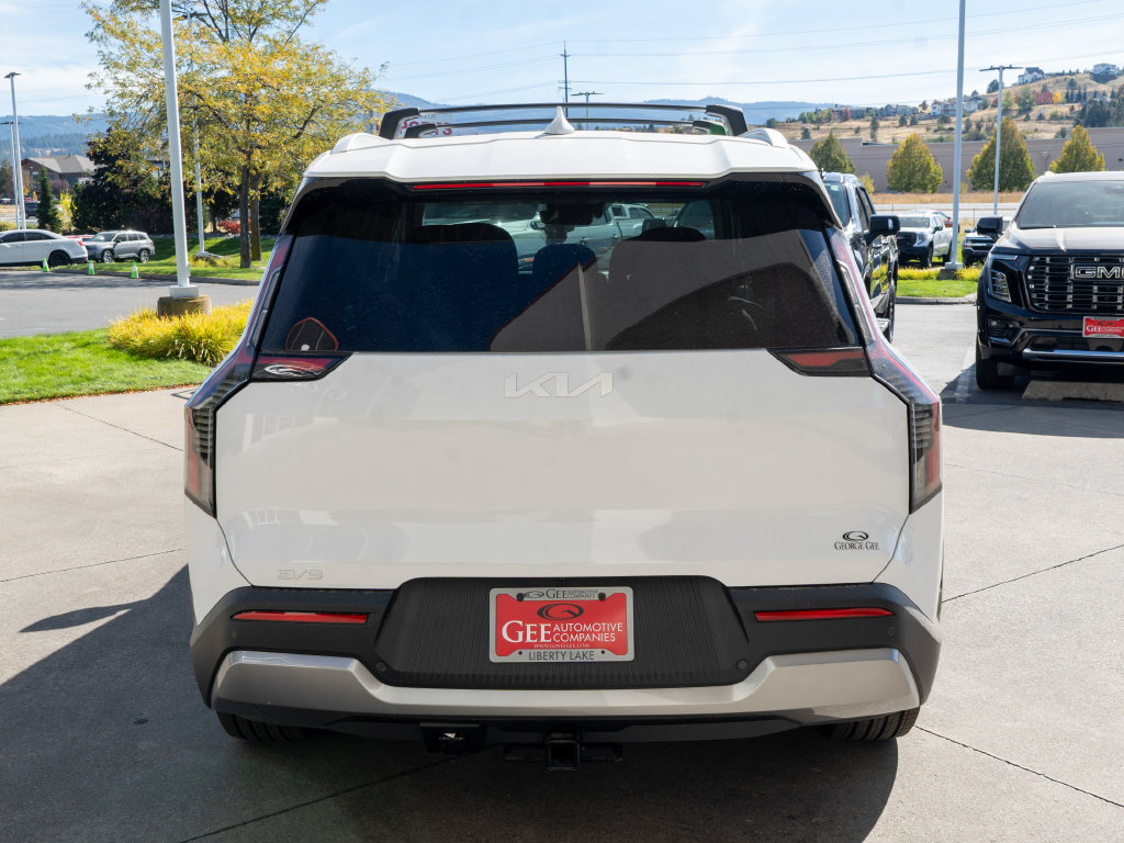 New 2026 Kia EV9 Wind AWD/4WD image 6