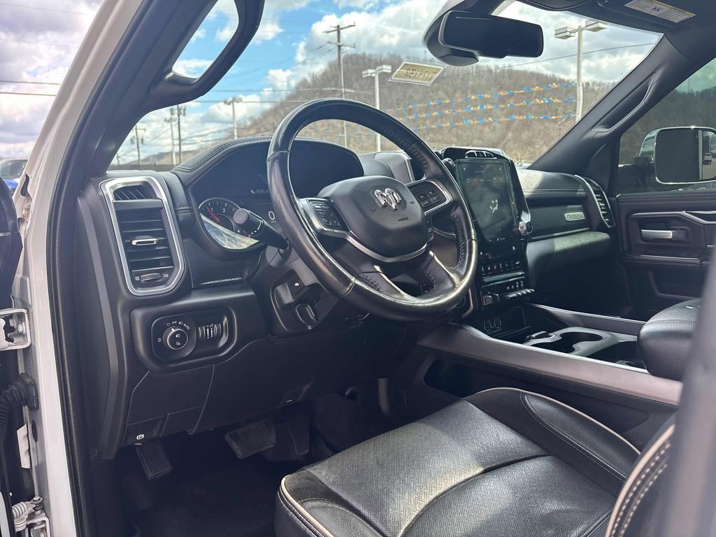 Used 2020 RAM 2500 Laramie AWD/4WD image 13