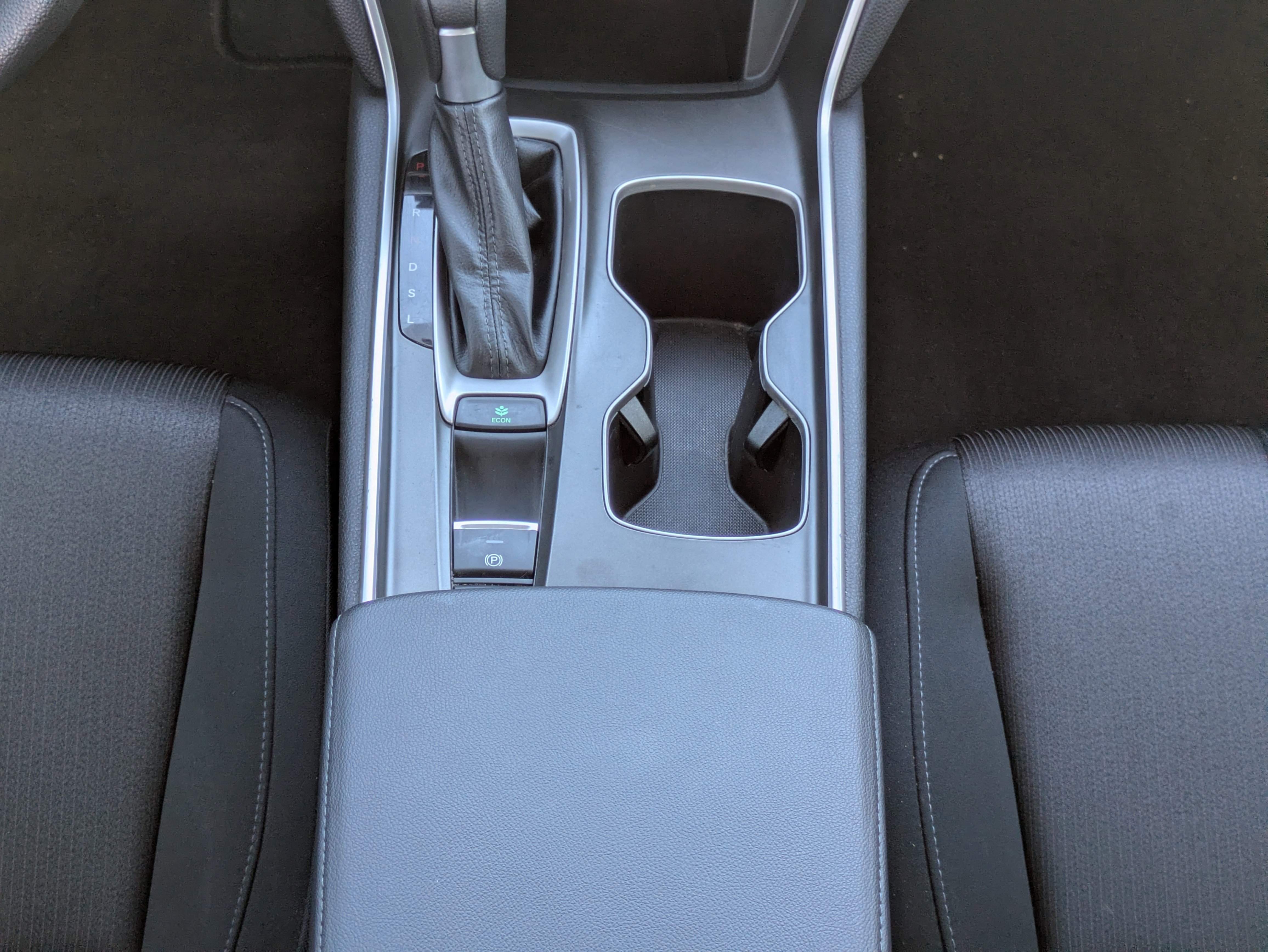 Used 2019 Honda Accord EX image 6