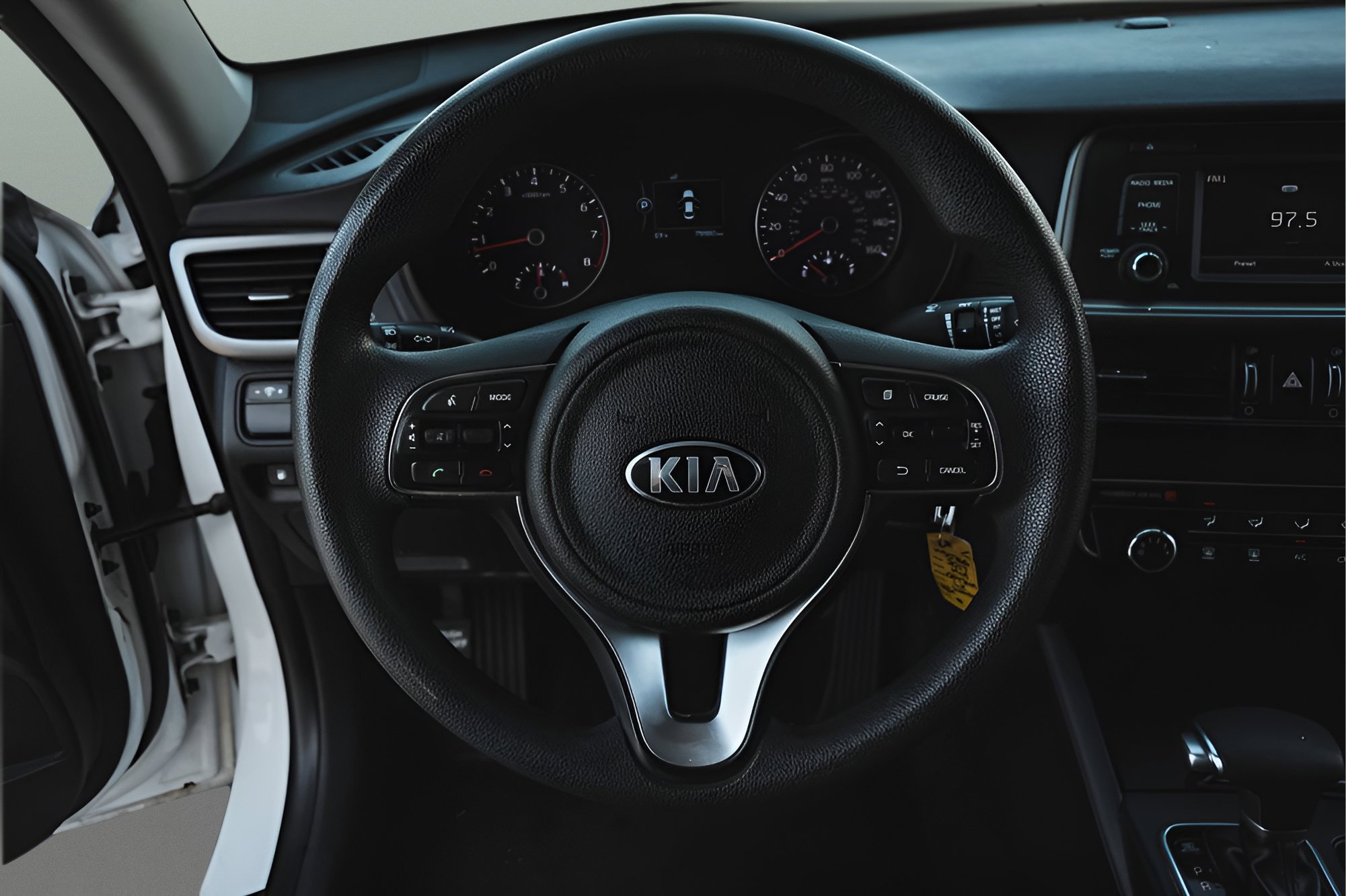 Used 2017 Kia Optima LX image 22