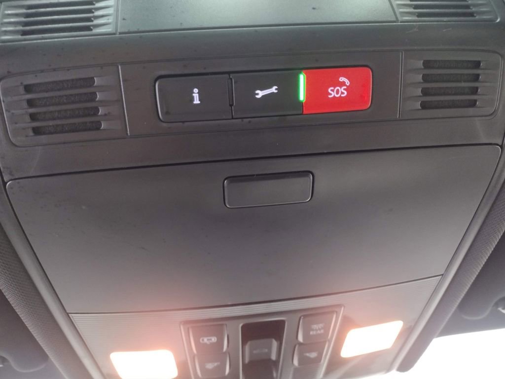 Used 2021 Volkswagen Jetta R-Line image 30