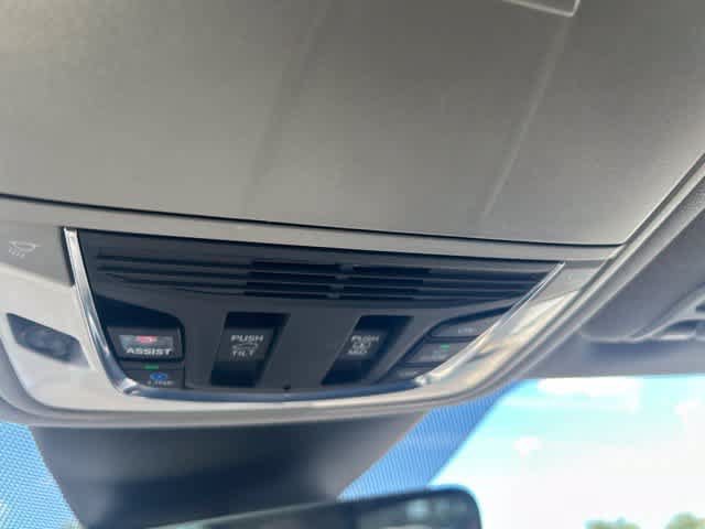 Used 2023 Acura MDX w/ Advance Package AWD/4WD image 22