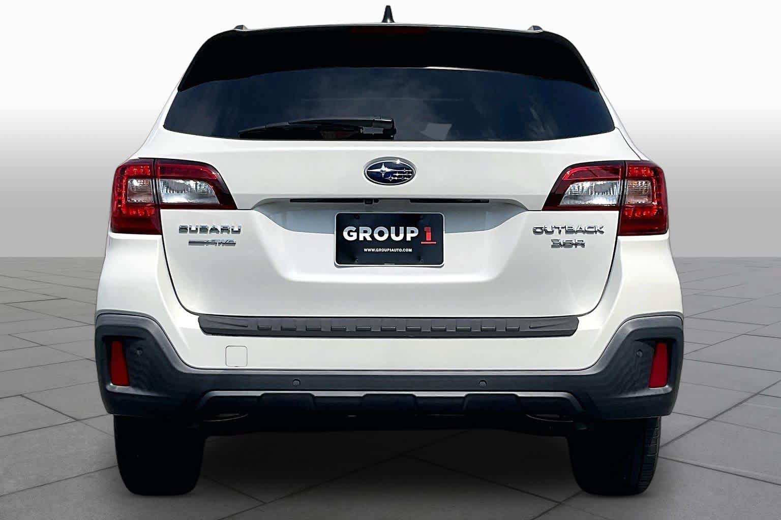 Used 2019 Subaru Outback 3.6R Touring AWD/4WD image 4