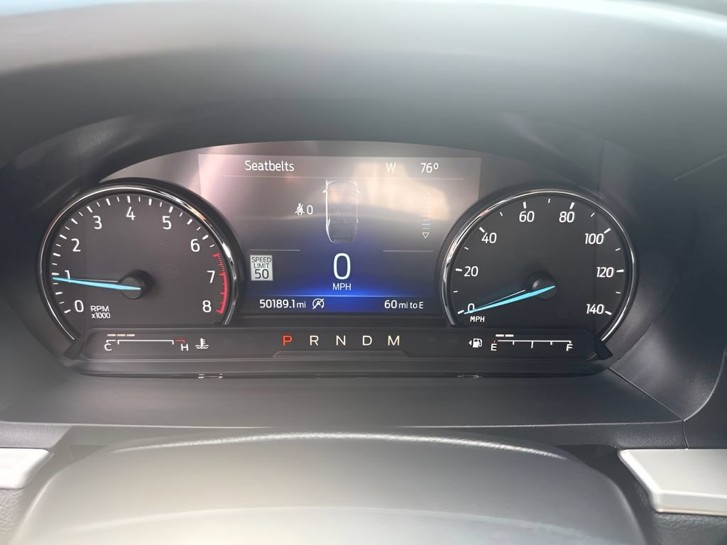 Used 2021 Ford Explorer XLT w/ Equipment Group 202A AWD/4WD image 21